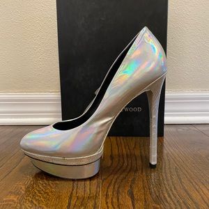 B Brian Atwood Iridescent Fontanne Heels 39
